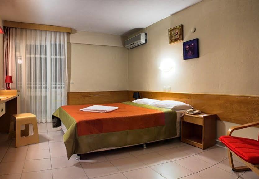 Hotel Golden Gate Kusadasi Exterior photo